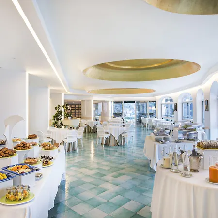 Hotel Le Agavi 5*