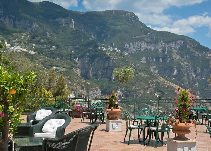 لو أجافي فندق بوسيتانو